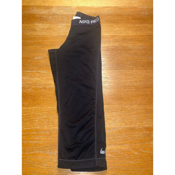 Nike Pro Womens Black Dri-FIT Athletic Capris - Picture 4 of 4